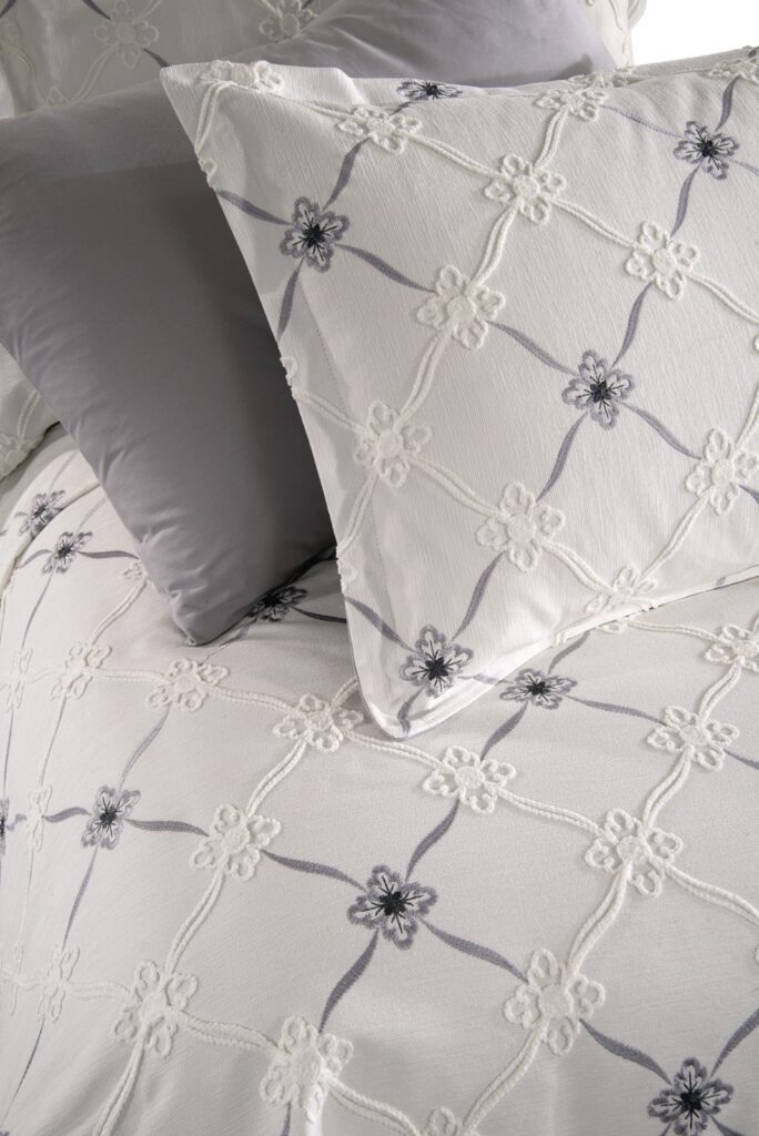 Levanzo Çift Kişilik Yatak Örtüsü - 1