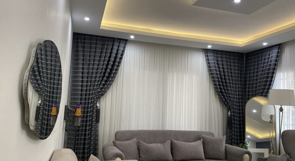 Jakarlı Pano Fon Perde Gri Renk – Modern ve Şık Dekoratif Fon Perde Padişah 1118 - 1